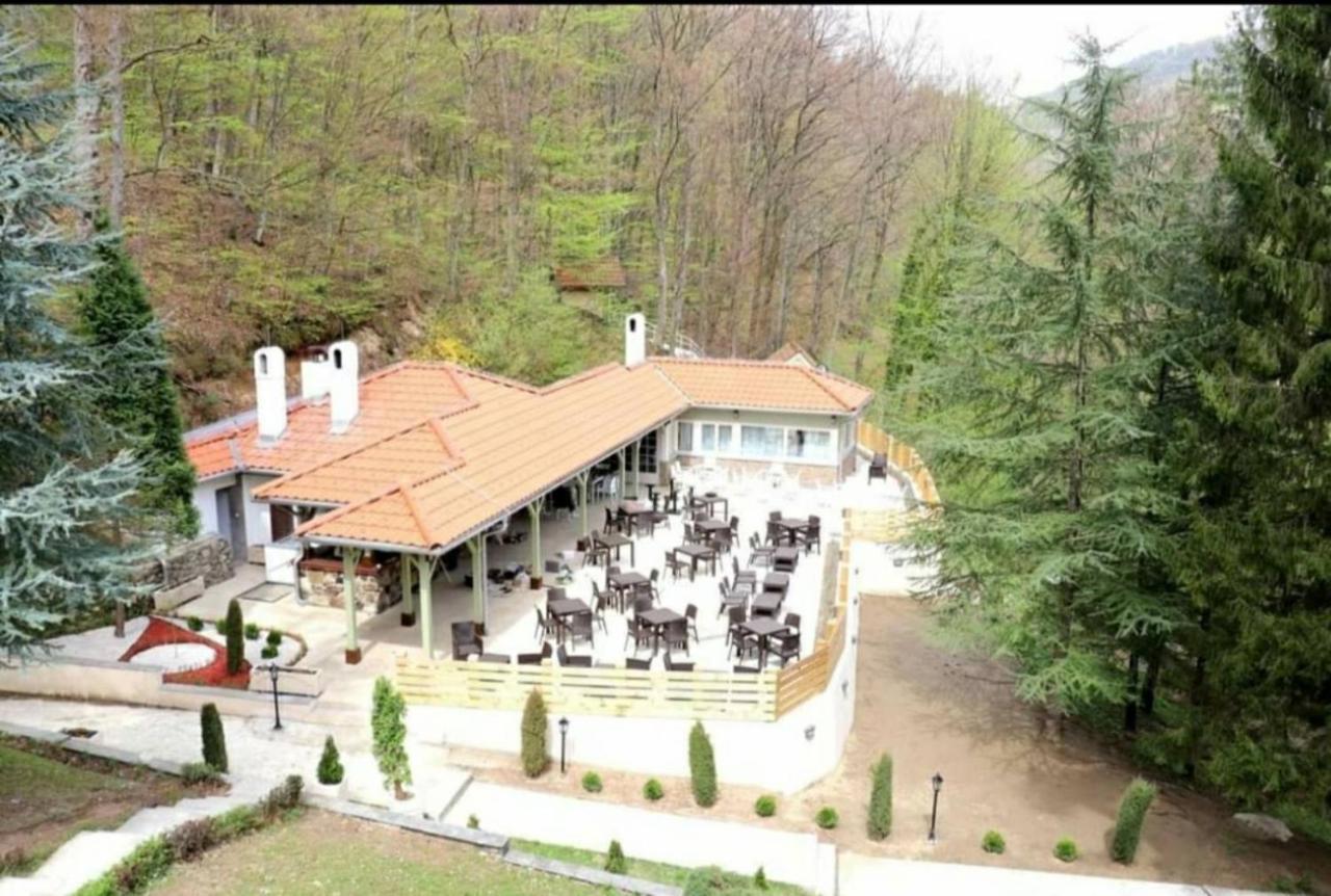 Hotel Trayal Kruševac Extérieur photo